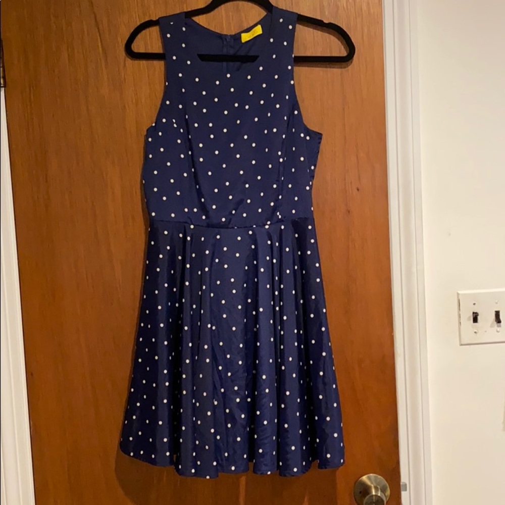 Dee Elle size M polka dot dress